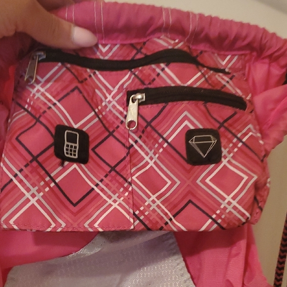 Nike Drawstring Bag - Picture 2 of 2